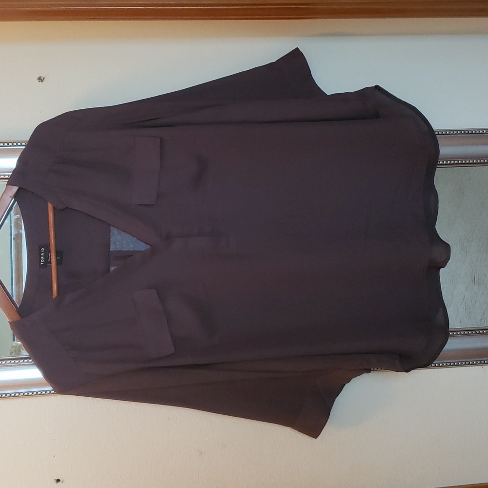 Torrid Pullover 3/4 Sleeve Blouse.  Warm Gray. 2X